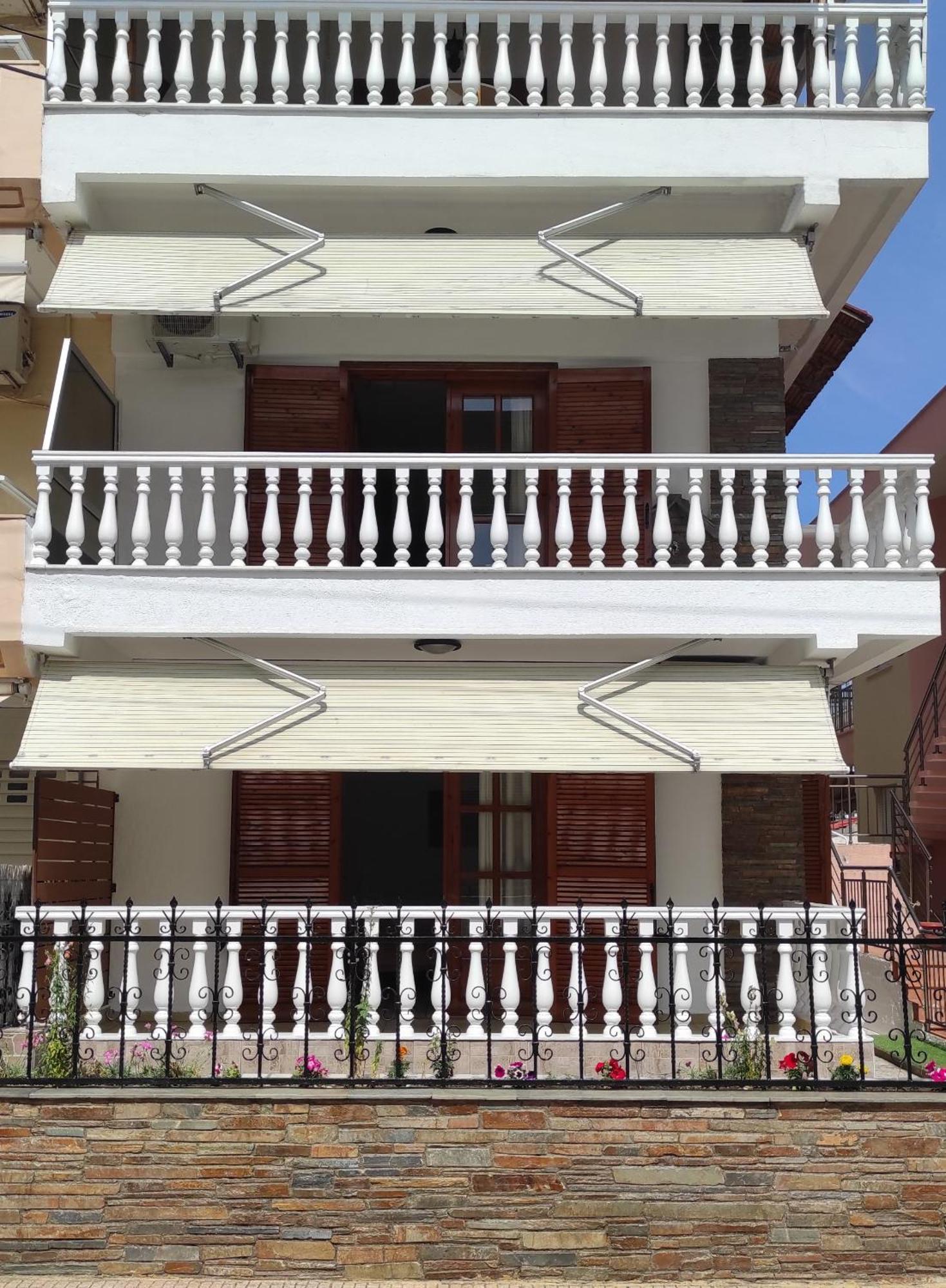 Apartments Bella Casa Paralía Eksteriør bilde